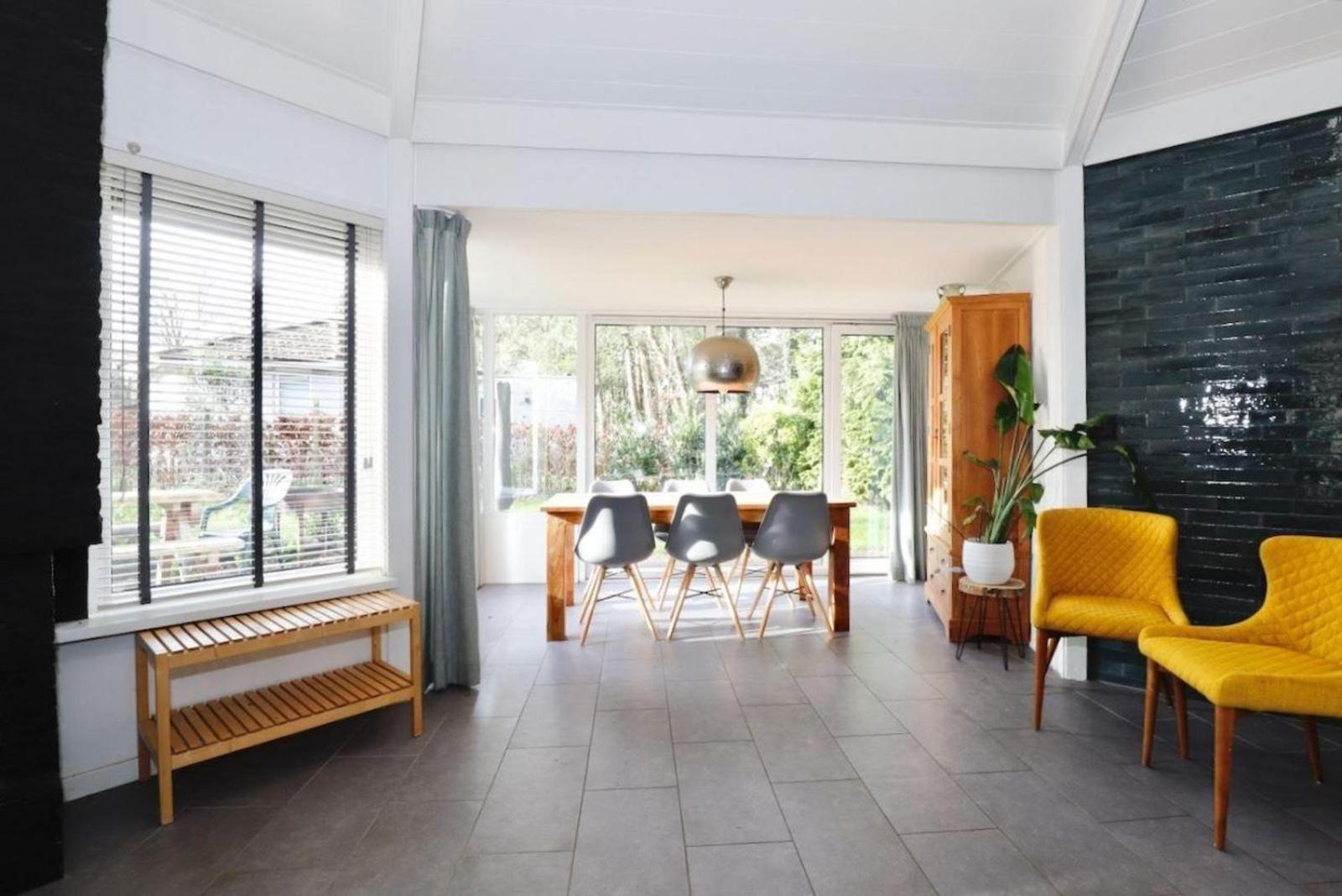 Bungalowpark Het Verscholen Dorp Хардевайк Екстериор снимка