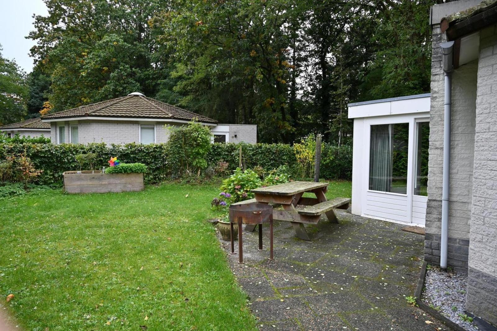Bungalowpark Het Verscholen Dorp Хардевайк Екстериор снимка