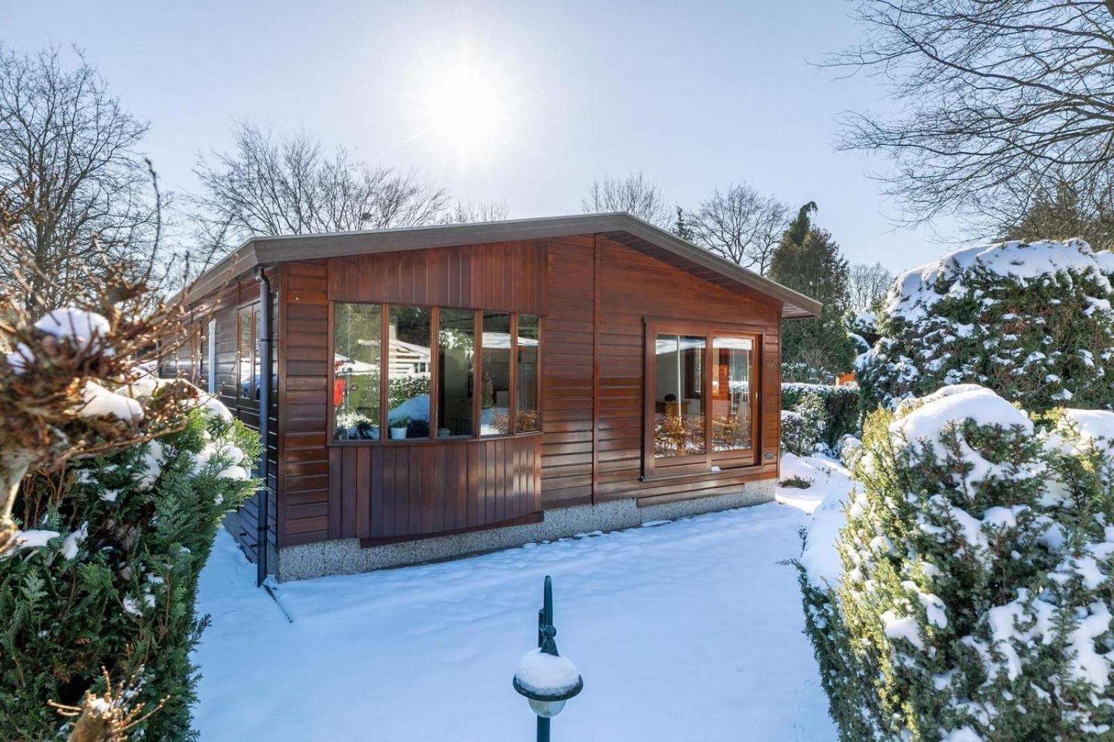 Bungalowpark Het Verscholen Dorp Хардевайк Екстериор снимка
