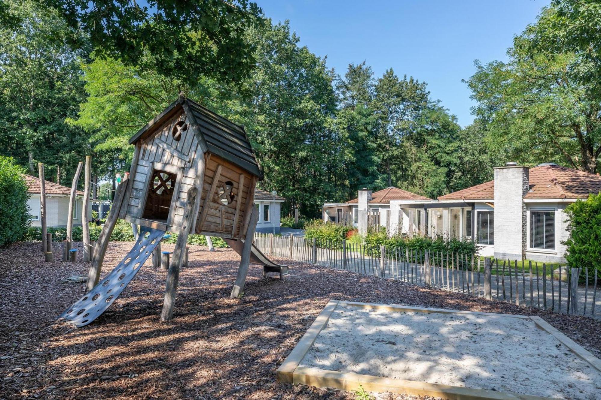 Bungalowpark Het Verscholen Dorp Хардевайк Екстериор снимка